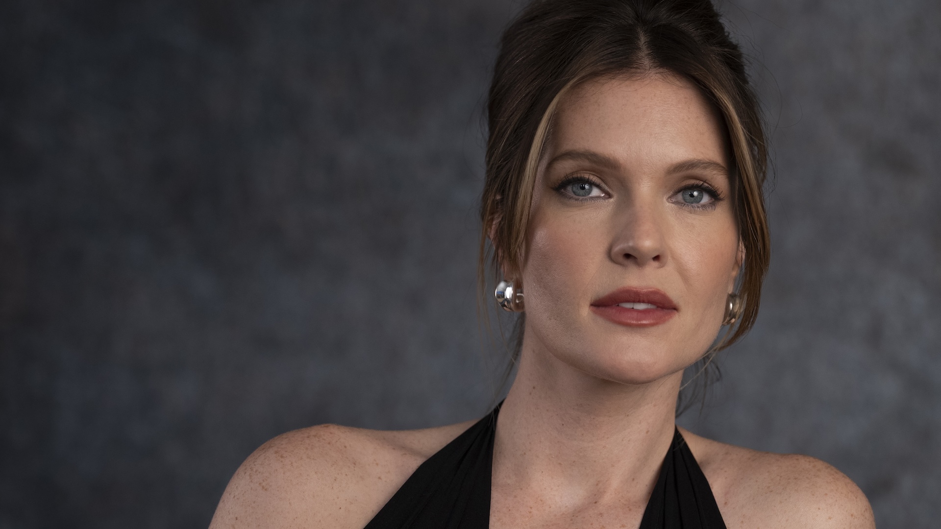 The White Lotus: Meghann Fahy Shares Her Season 3 Theories