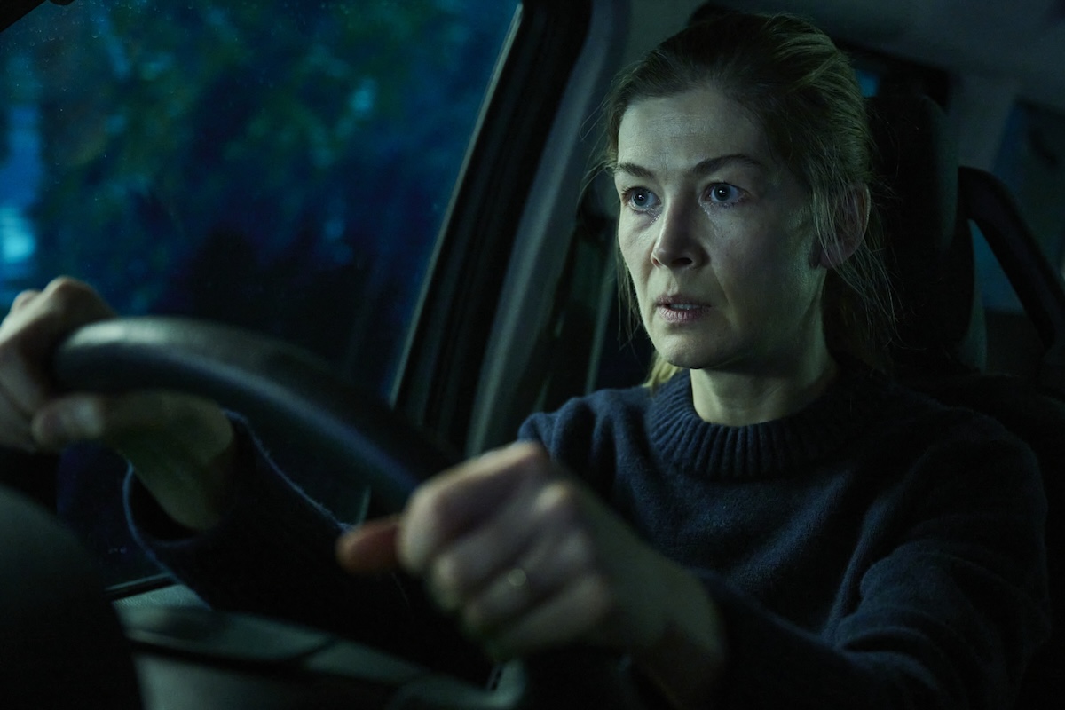 Hallow Road Review: Rosamund Pike Stars in Perfect Nightmare